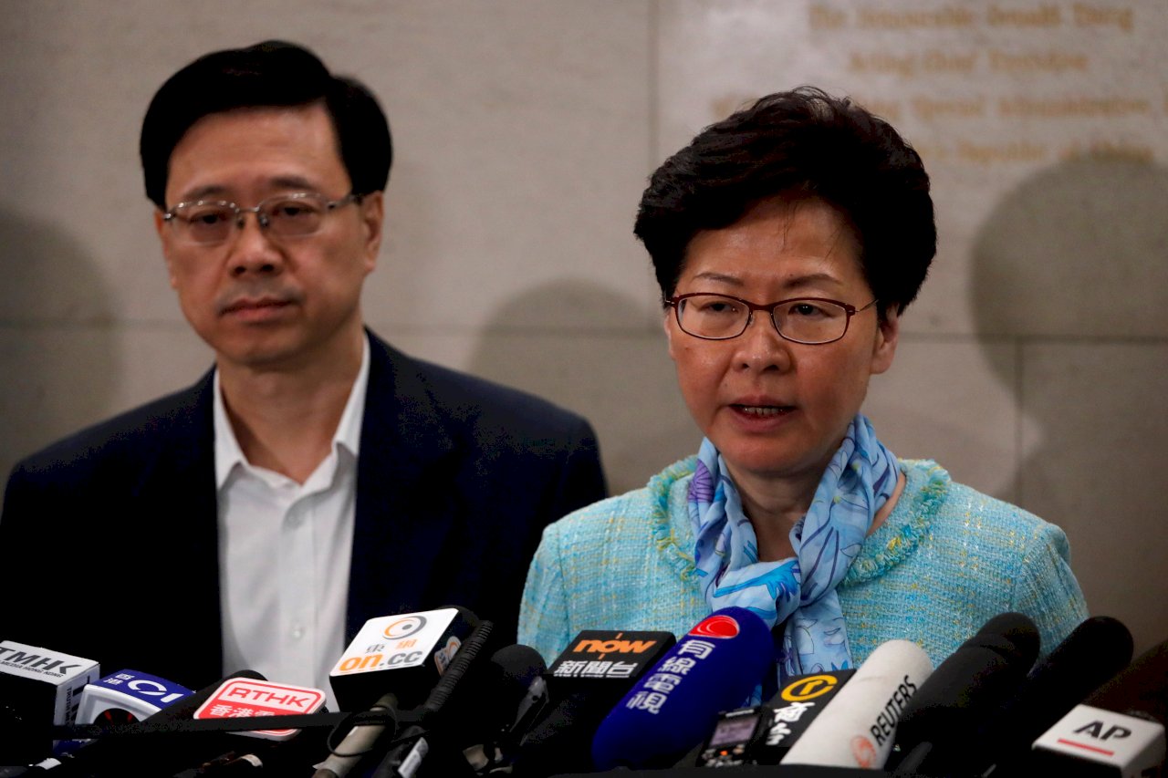 林鄭月娥：逃犯條例修正案已壽終正寢