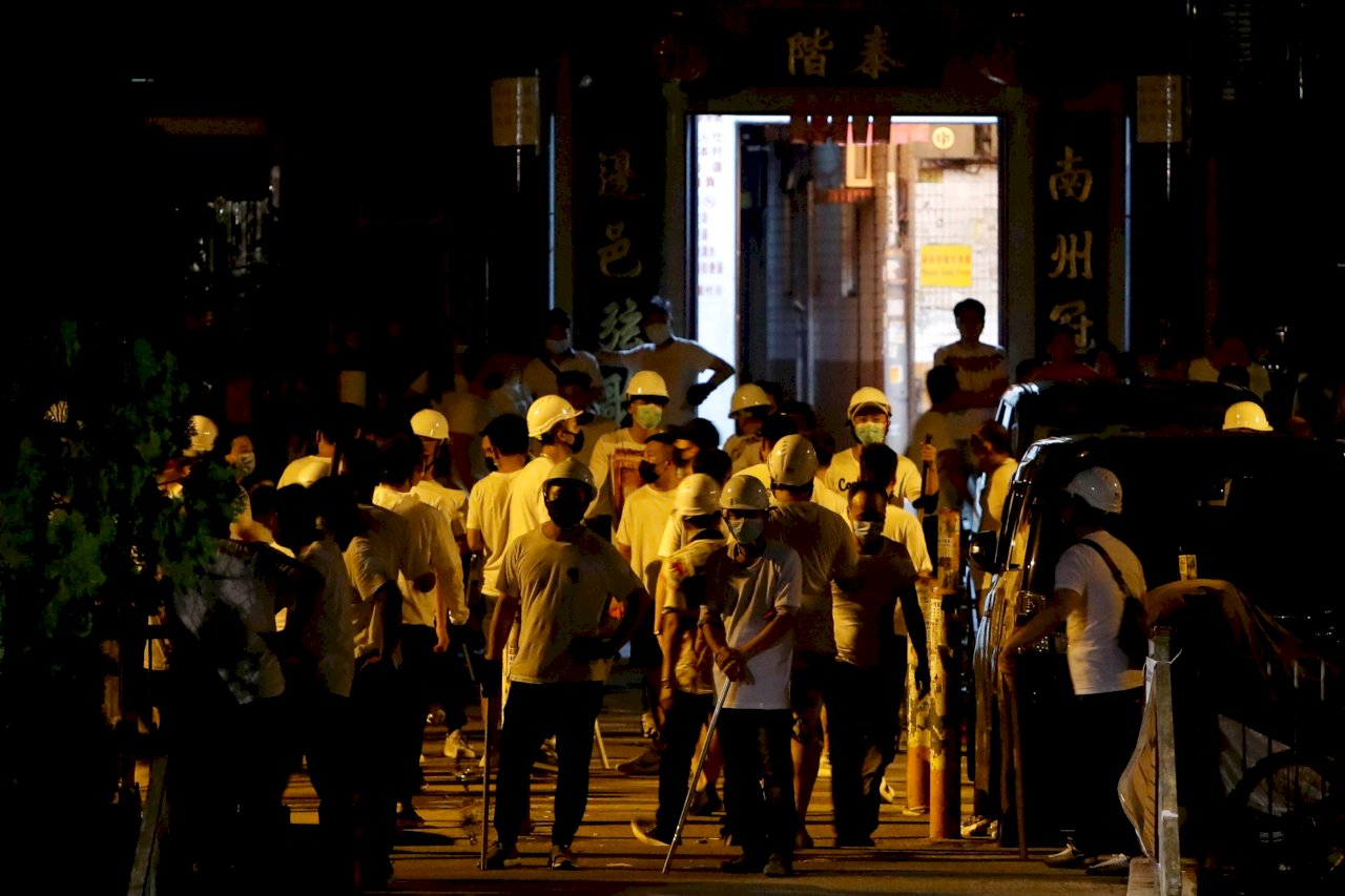 香港元朗發生暴力行為 專家意見不一