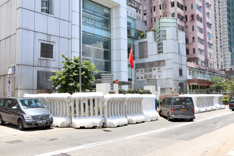 港中聯辦：將反制美方實施香港人權法