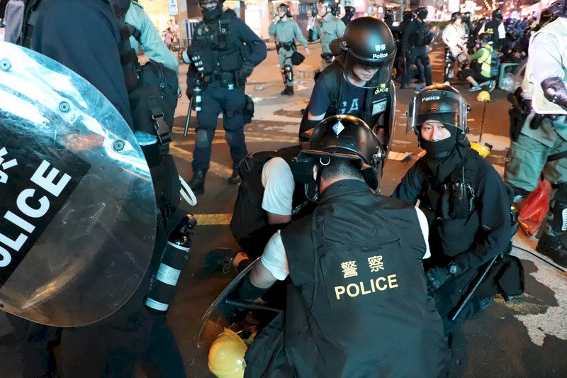再逮44人 反送中大抓捕整體上看300人