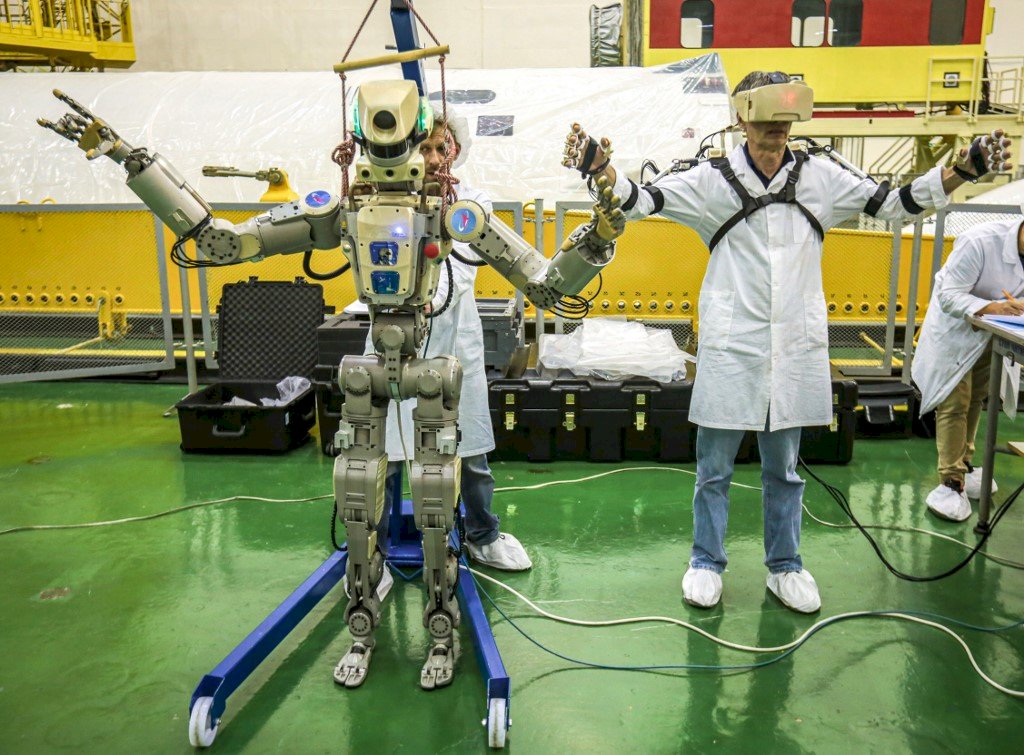 俄媒：搭載機器人太空船成功對接ISS