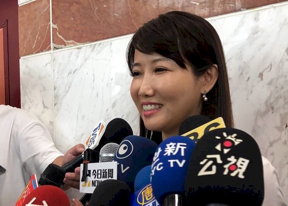 郭柯排王結盟生變? 郭幕僚:郭王是關公兄弟 溝通順暢
