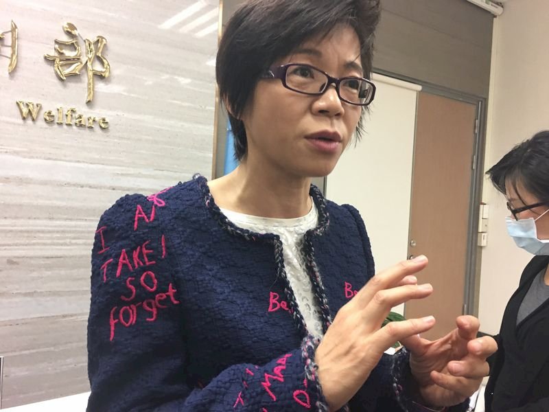 衛福部補助護理人員夜班費 薪水月增8千至2萬