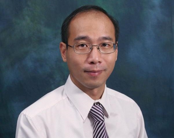 指學生為暴徒 香港理大講師被暫停職務