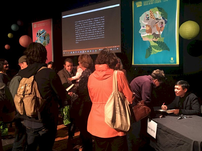 吳明益出席溫哥華作家節 展現台灣文學魅力