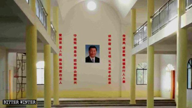 江西教堂以習近平像取代聖母像