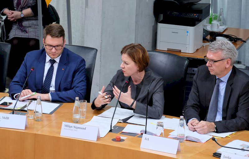 德國會與台建交公聽會 議員官員熱烈爭辯