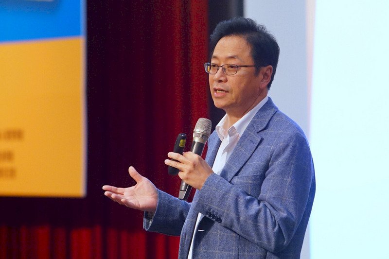 再提十大數位計畫 張善政:年輕人不必沾親帶故即可發揮所長