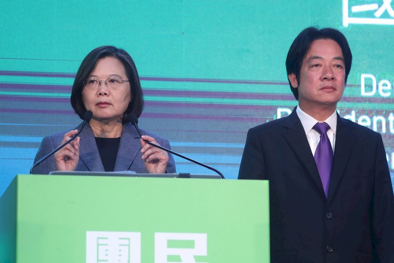 蔡總統連任 產業界盼務實經濟 檢討一例一休