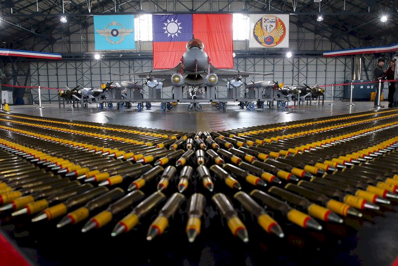國防部15日、16日邀集媒體採訪「國軍109年春節加強戰備」,進行各項操演動作,也象徵國軍任務已恢復正常。