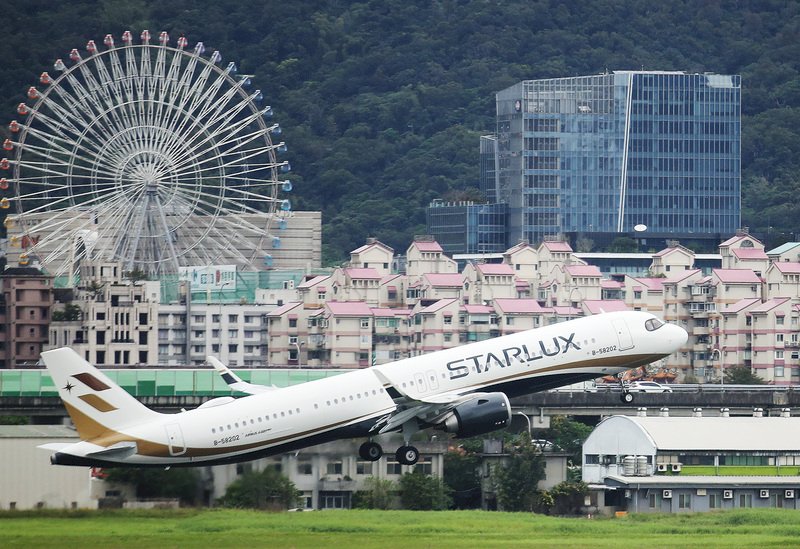 星宇航空23日開航當天將有澳門、峴港及檳城航線,4月6日開航宿霧。星宇航空透露,新航空公司須飛滿6個月後才能申請日本航線,下個開航點在日本,預計是下半年。圖為星宇航空A321neo起飛。