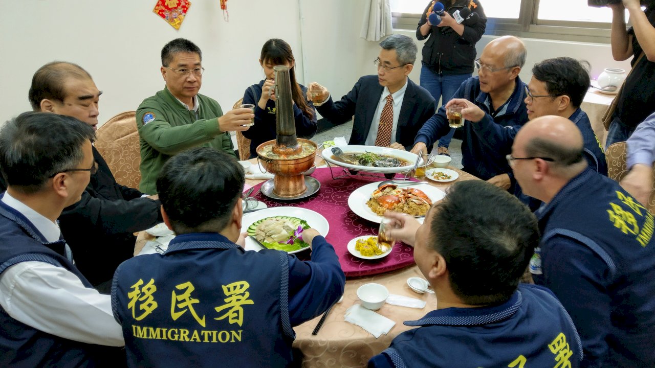徐國勇：政院召開跨部會會議 因應武漢肺炎可能疫情