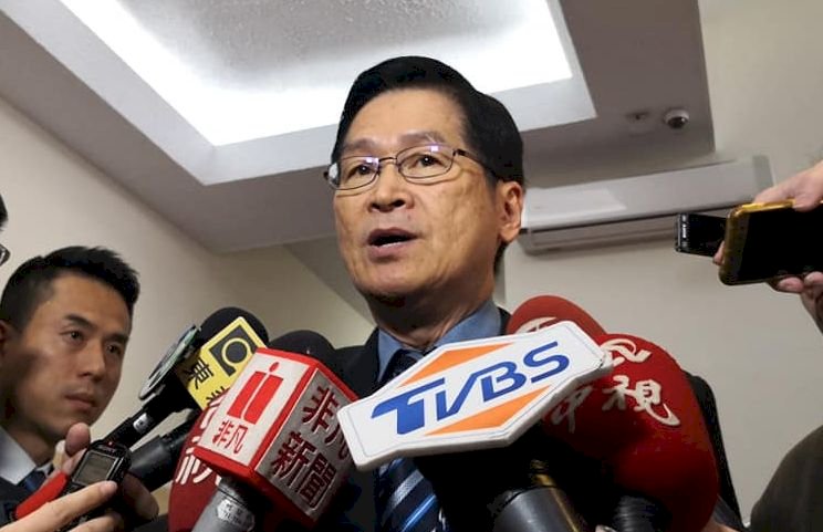 戰車輾壓民車照片被下架 國防部：提醒兵科訓練要依準則