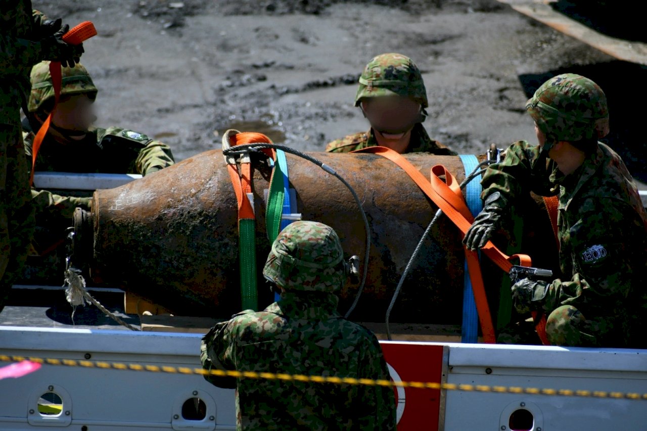 日本疏散3千人拆1噸未爆彈研判二戰美軍投下- 新聞- Rti 中央廣播電臺