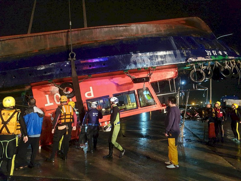 台北港船難 運安會：兩周內提期中安全通告