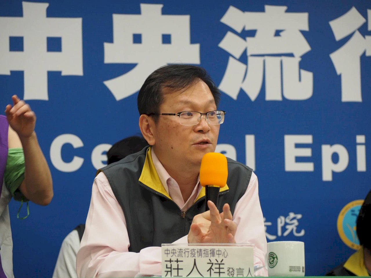 指揮中心證實實踐大學教師染病 四度就醫才確診
