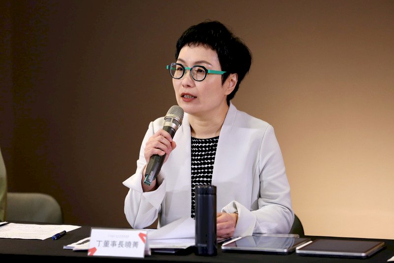 網傳CCC創作集將停止 丁曉菁:誤解