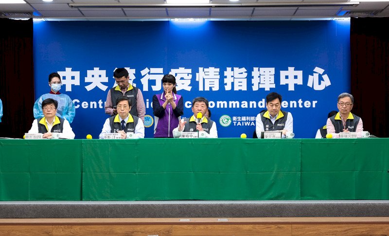觀光局證實  派駐桃機旅客服務中心員工確診