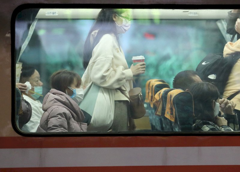 五一連假防人潮爆疫情 擬增設警告、行動、管制點