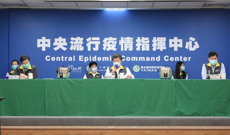 連假出遊恐成防疫破口 指揮中心：研擬景點、夜市人數總量管制