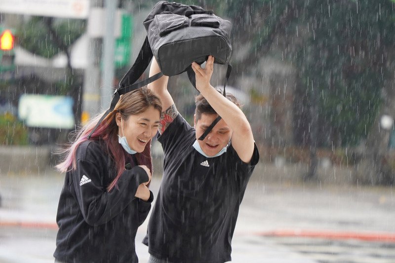 對流旺 午後降雨逾千萬公噸水量