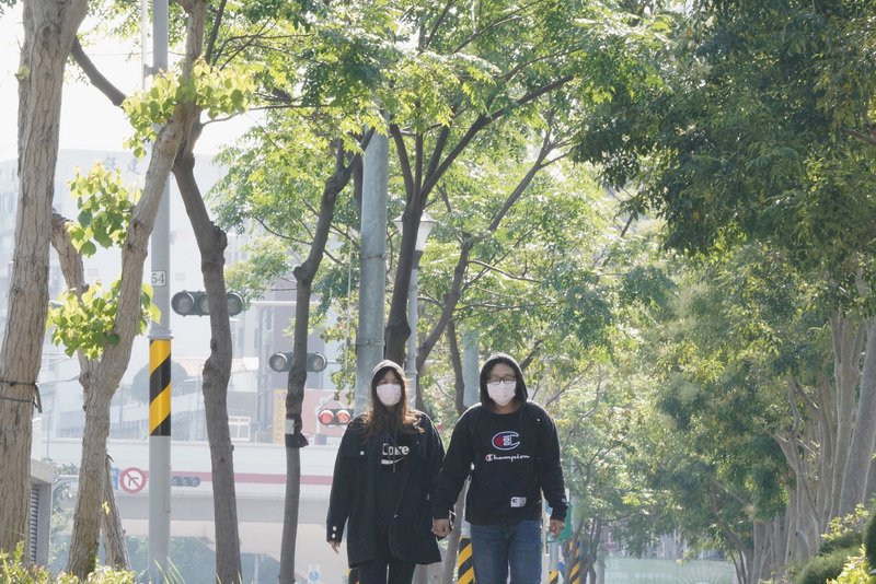 外套不要收 24日清晨北部低溫僅14度