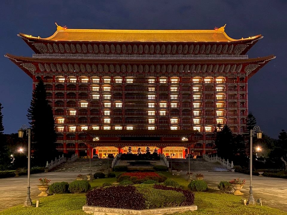睽違36天台灣武漢肺炎零確診 圓山點燈ZERO