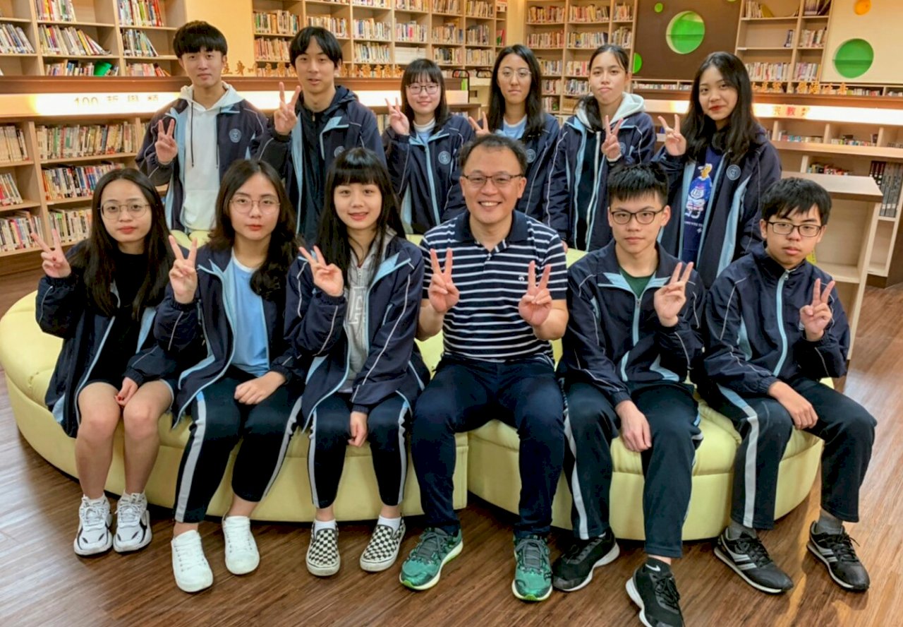 雙溪高中新二代繁星全上榜 學生感謝泰國台商指點志向