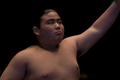 28歲大相撲力士染疫死亡 日本職業選手首例