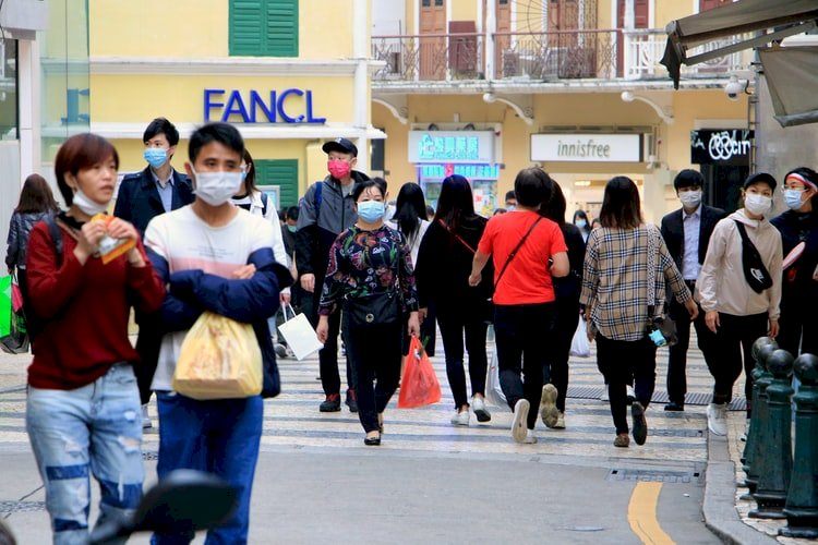 疫情暴升 中國民眾興起赴澳門「疫苗旅遊」