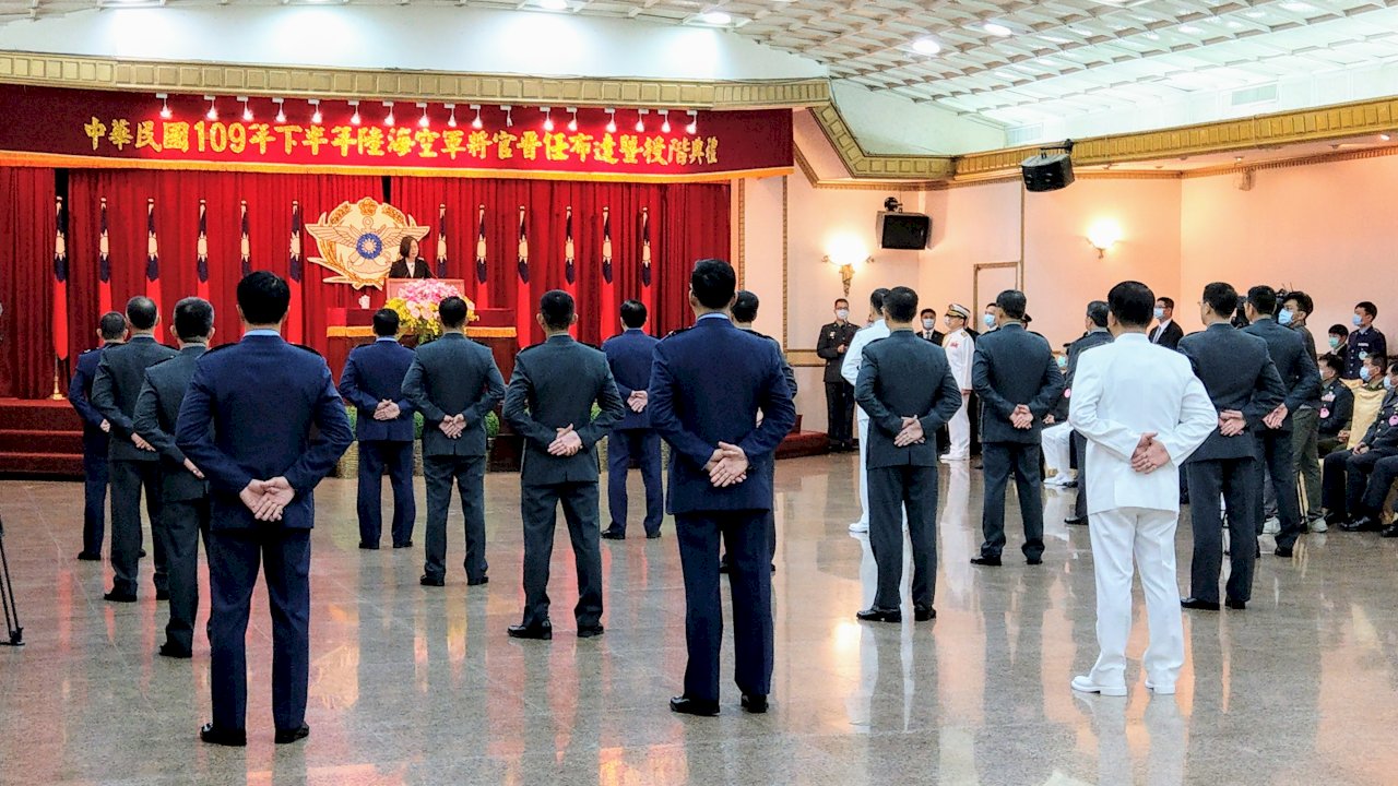解放軍騷擾不斷 總統要國軍時刻保持警戒