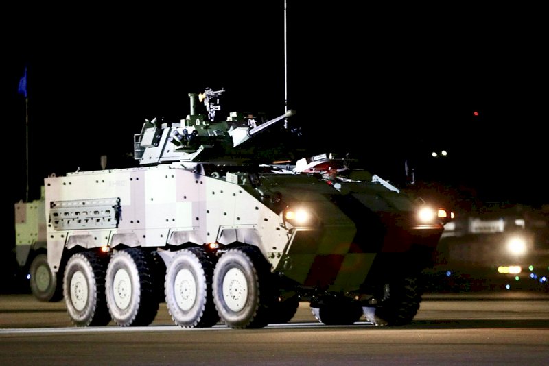 軍方研製105公厘戰砲甲車 2022年3月研發測評