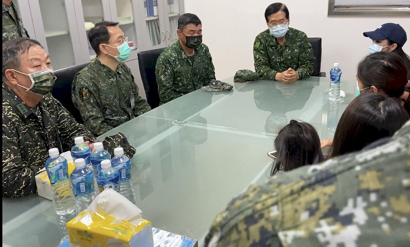 直升機墜落避民宅 嚴德發:大仁大義之行