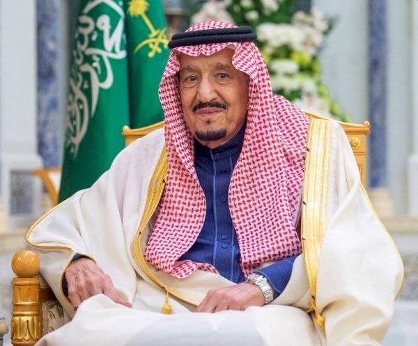 消息人士透露，沙烏地阿拉伯國王薩爾曼(King Salman bin Abdulaziz)住院之後，目前狀況穩定。(圖/推特)