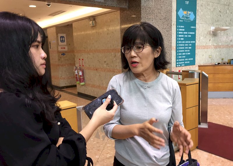 列民眾黨不分區遭質疑 徐瑞希辭公視、華視董事