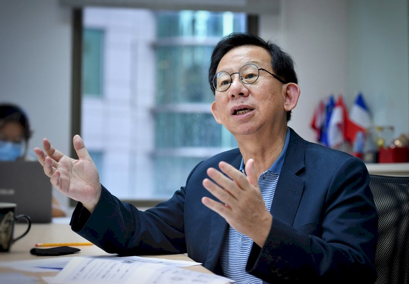 AZ、莫德納第二劑混打高端 台大長庚臨床試驗