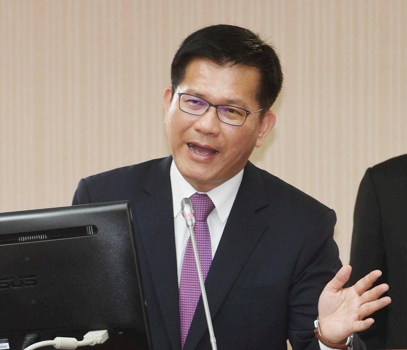 陽明海運新任董座缺席惹議 林佳龍:會查明事由、必要時究責