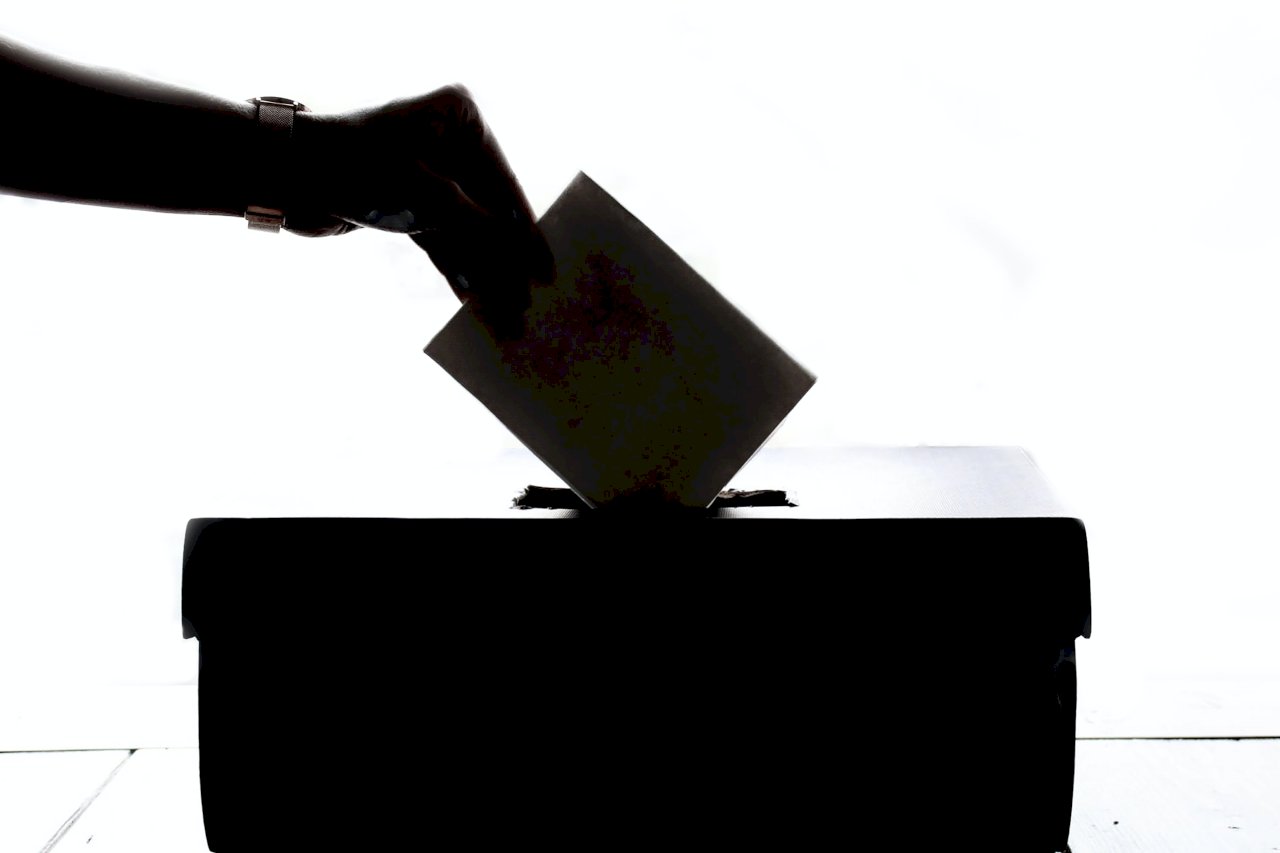 選票自己收 共和黨私設投票箱加州政府警告撤除 新聞 Rti 中央廣播電臺