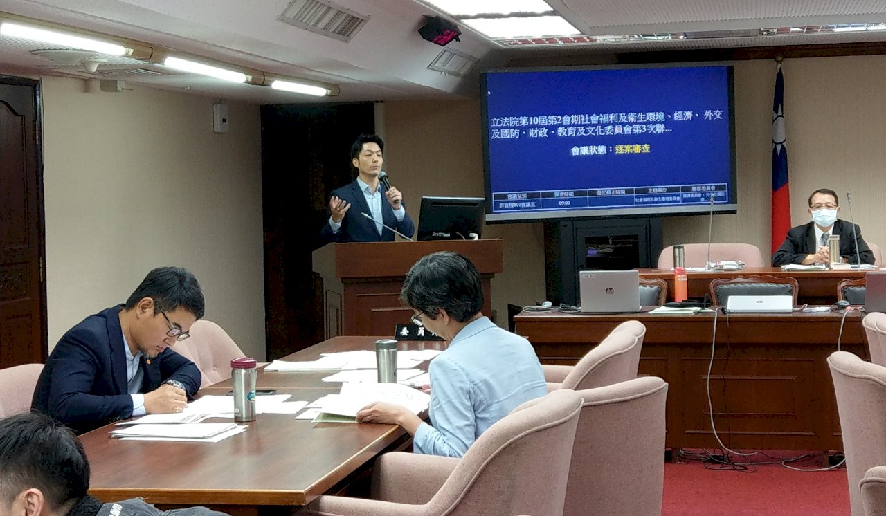 一整天僅完成一案發言討論 立院擇期續審美豬行政命令