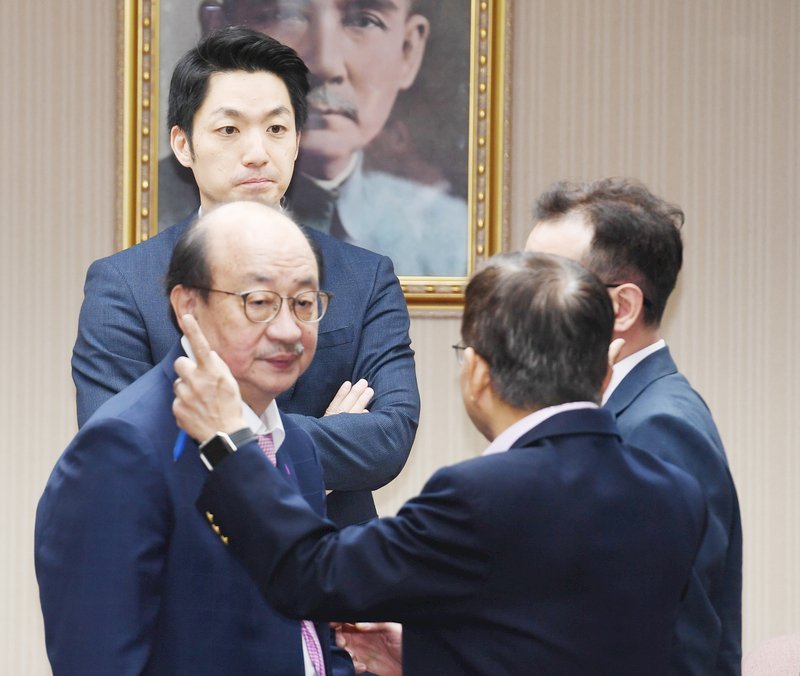 美豬行政命令送出委員會 12月中院會再戰