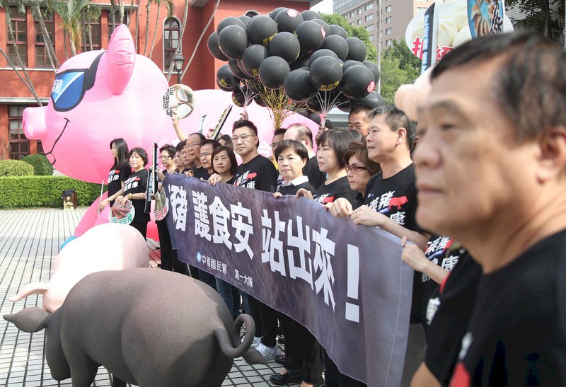 在野黨聲援秋鬥 民進黨:尊重、盼社會開啟對話