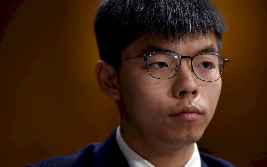 黃之鋒在服刑中被捕 警方指觸犯國安法