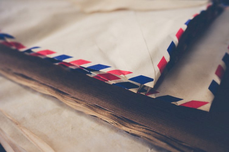 疫情嚴重 郵局28日起停收寄往英國航空郵件