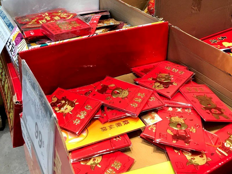 疫情下洛杉磯農曆新年 紅包改放支票