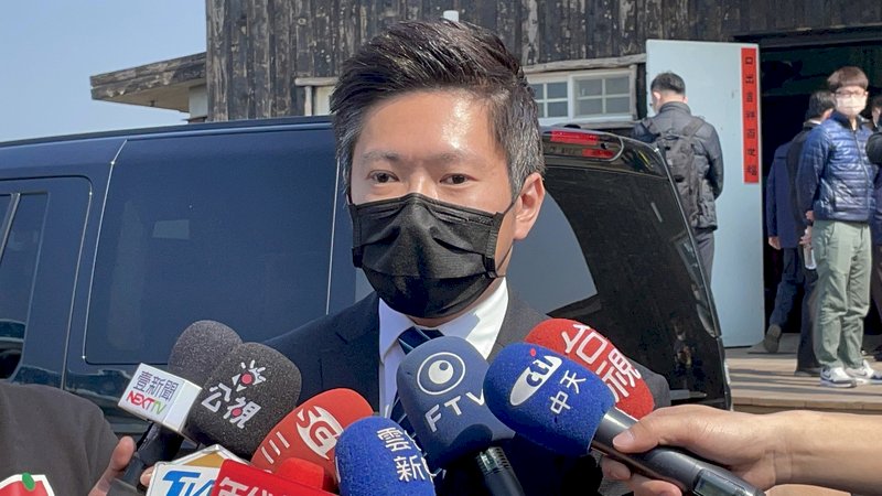 總統府:疫苗是專業科學非政治問題 有信心取得3千萬劑