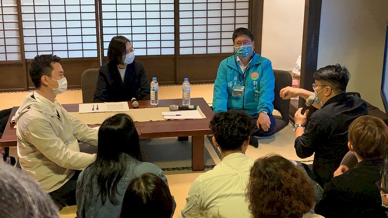 與客庄返鄉移居青年座談 總統:「人」才是地方創生成敗關鍵