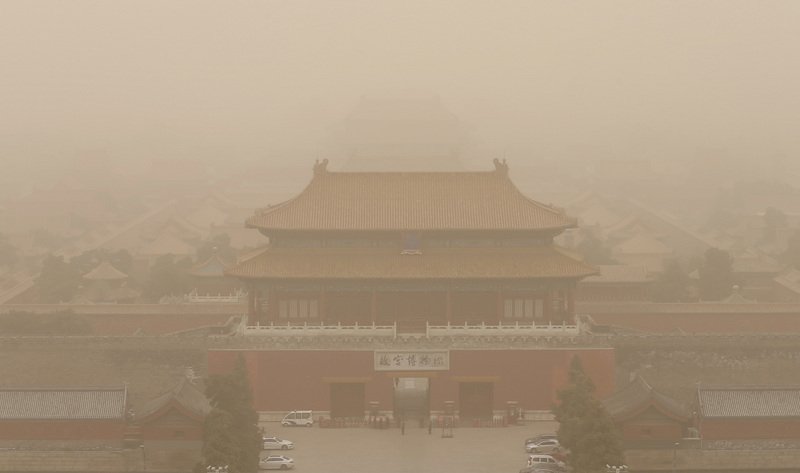 五一長假結束 中國北方又現沙塵暴