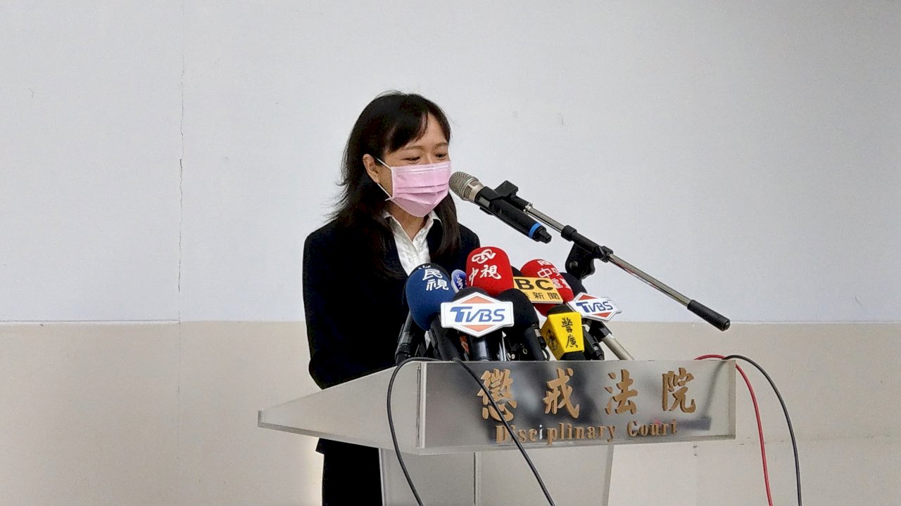 行為放蕩不檢 懲戒法院判丁允恭撤職並停止任用2年