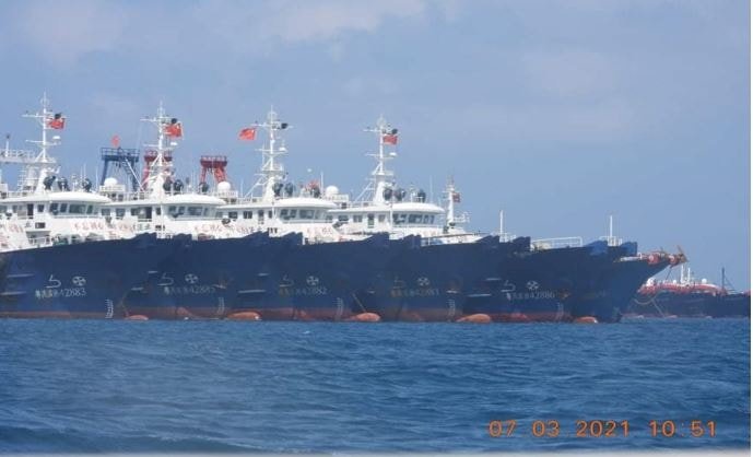 中國船隻集結牛軛礁 菲律賓前大法官疑為占領前奏