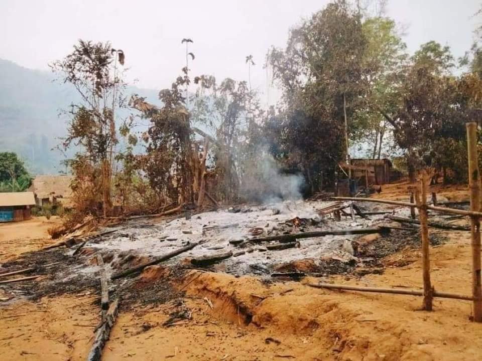 維權團體：緬甸軍方空襲克倫邦村落 約3千人逃至泰國